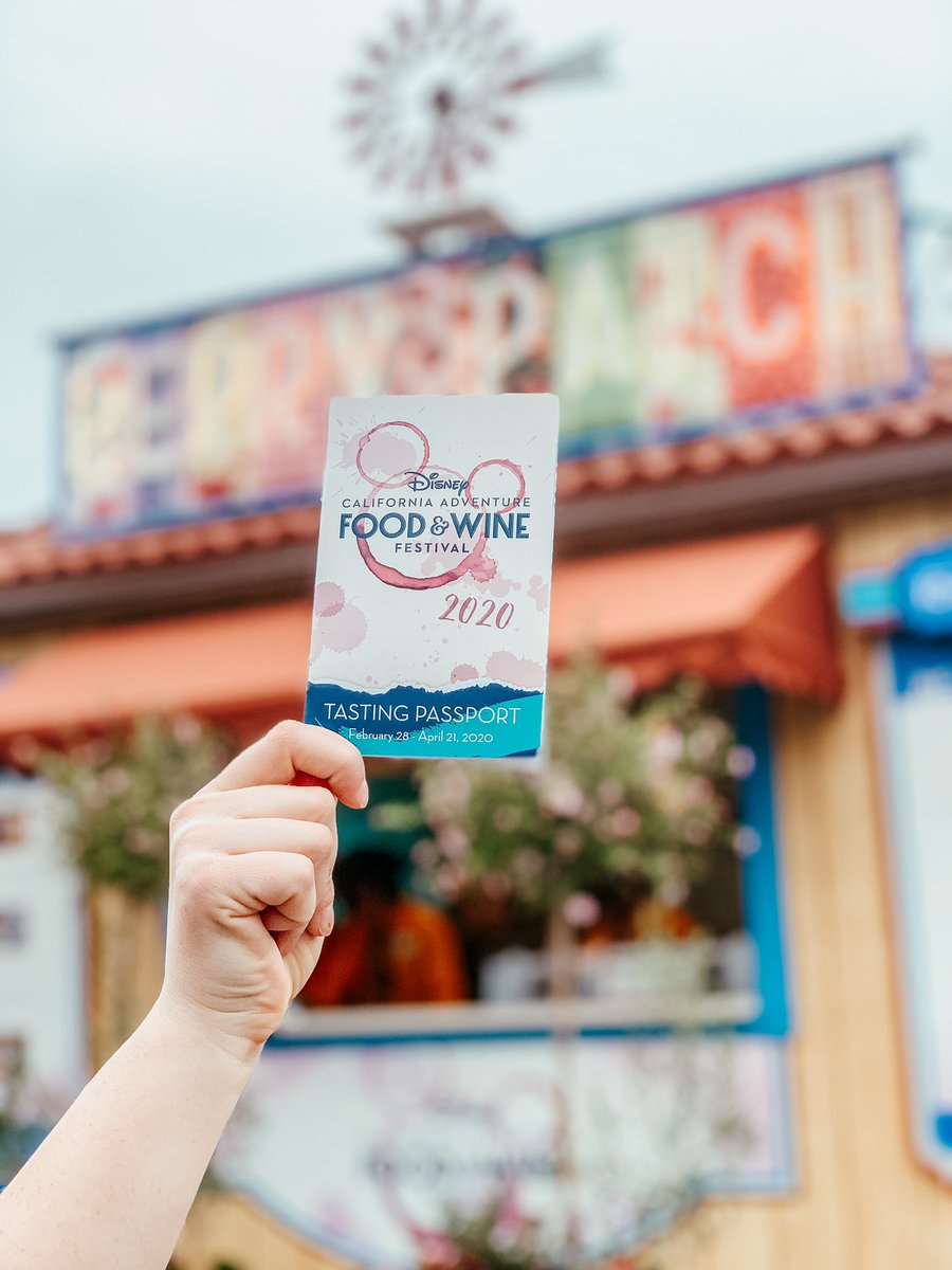 MyProgramDLR's tweet image. Grab that Tasting Passport - it’s Disney California Adventure Food & Wine Festival time!
Make sure to try all the delicious treats from the various marketplaces across the park 🍴🍇🍔
#DLRCP #DisneyPrograms #DLRCPSpring20 #FeatureMeDLRCP