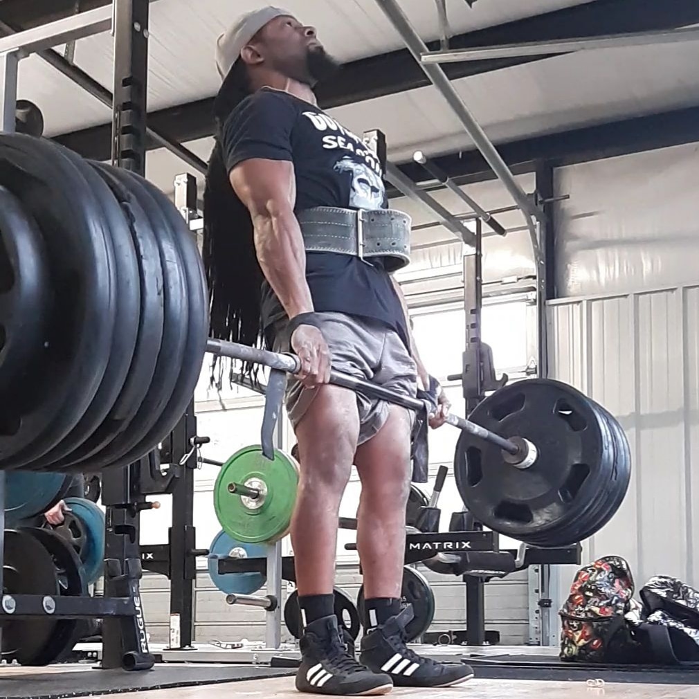 _JAX_662's tweet photo. All gas⛽ headed towards Drug Tested Nationals!! A little southern flavor from the Magnolia State💪🏋️‍♂️ #gym #drugtested #USPA #submaster148 #powerlifting #sbd #mississippi #melanin #muscle #fitspo https://t.co/L11Yfp893P