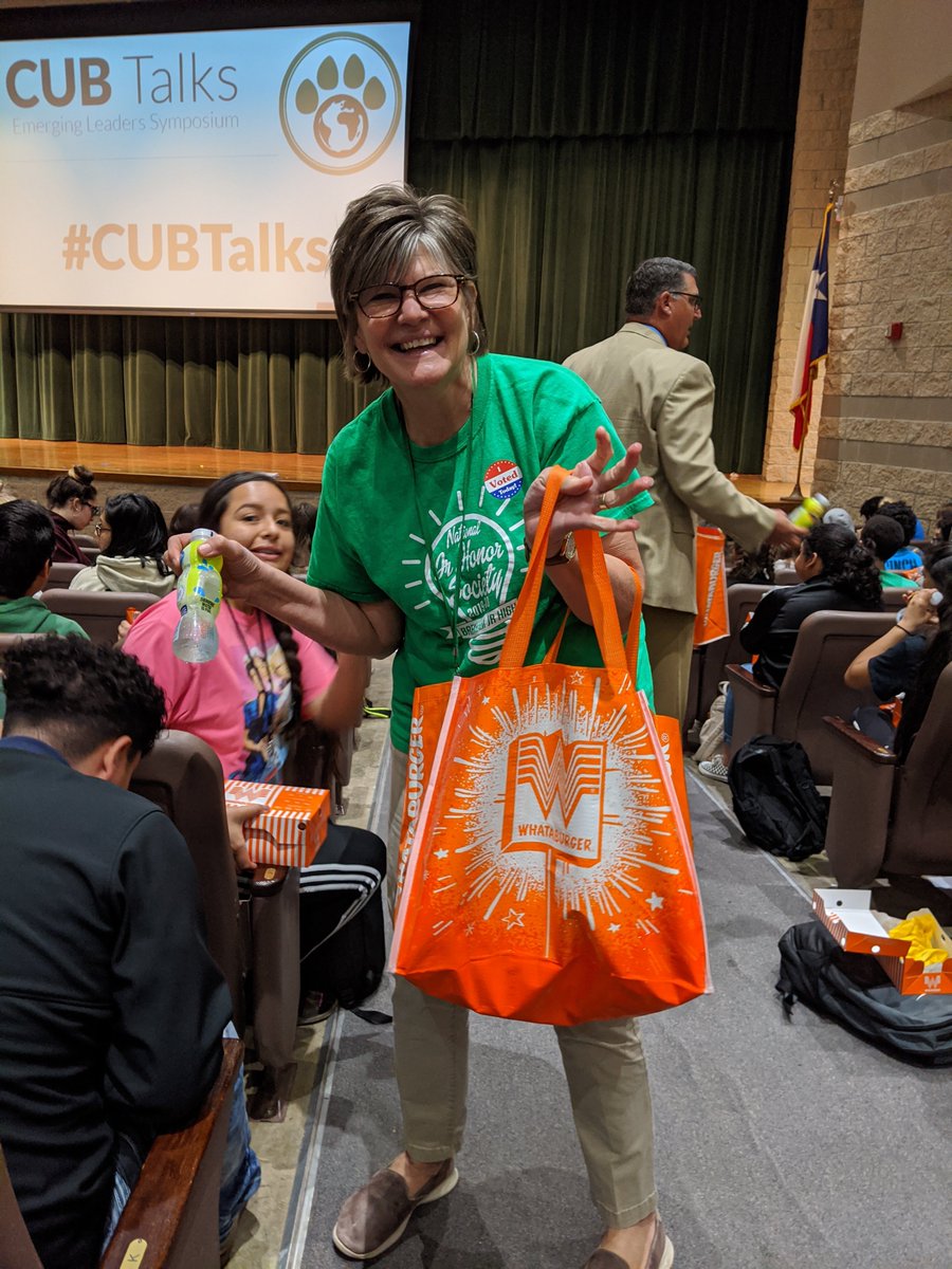BrenhamISD's tweet photo. Our 3rd annual #CubTalks Emerging Leaders Symposium filled up the hearts & minds of our @brenhamjhs and @BrenhamHS students. Thank you @Whataburger for filling up their stomachs! It's a great day to be a Whata-Cub!
#IChooseBrenham #GreatThingsBrenham #Whataburger #OrangePride https://t.co/V9ODBE0jwL