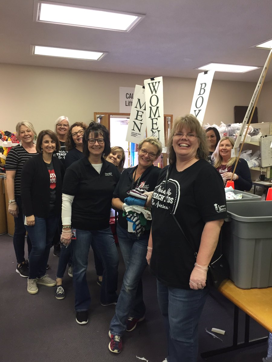 KingMama14's tweet photo. Working at Mission Southside with this group of rock stars!  Thanks to Mission Southside for giving us the opportunity. https://t.co/r9uJXGY1rw