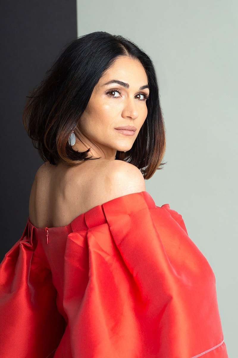 lelalorenfans's tweet photo. SLAAAY QUEEN 😍✨ @LelaLoren #Hermosa https://t.co/QmRBMB9AWR