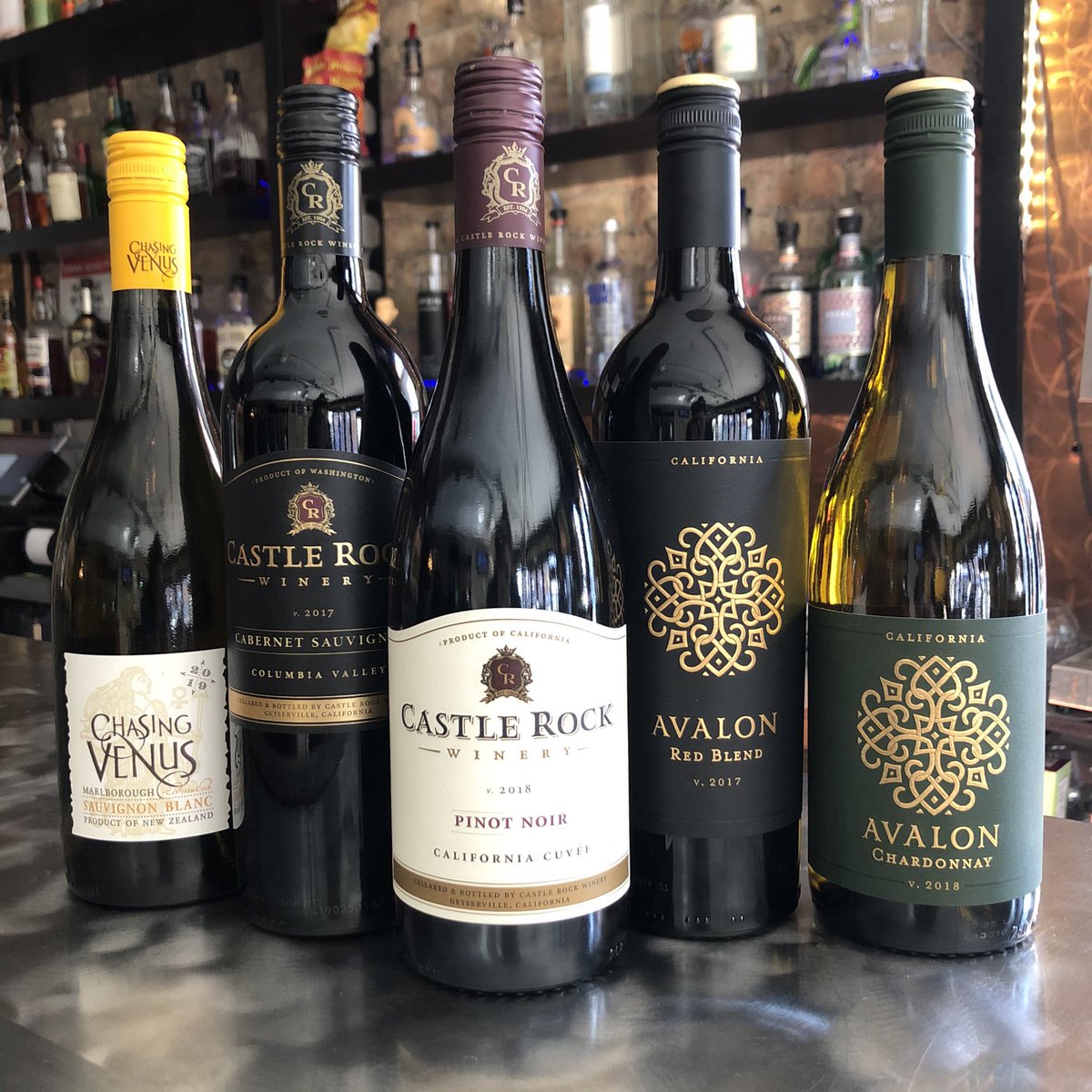 LeadwayTavern's tweet photo. Happy #WineWednesday! In addition to our Happy Hour and Daily Specials, we have HALF-OFF ALL WINE BOTTLES, ALL DAY! Big thanks to our man @JoelChaiken &amp; @HeritageWineIL for our new selection of delicious wines! 🍷 😋 

#Wine #Wednesday #HumpDaaaaaayyyy  #LeadwayTavernAndLiquors https://t.co/utFxhHmD07