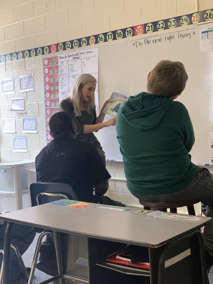 StevensinSTEM's tweet photo. Thank you @KWCHKristen for coming to read to our hornets! The students loved learning about bugs with you. https://t.co/8hIymt9xyY