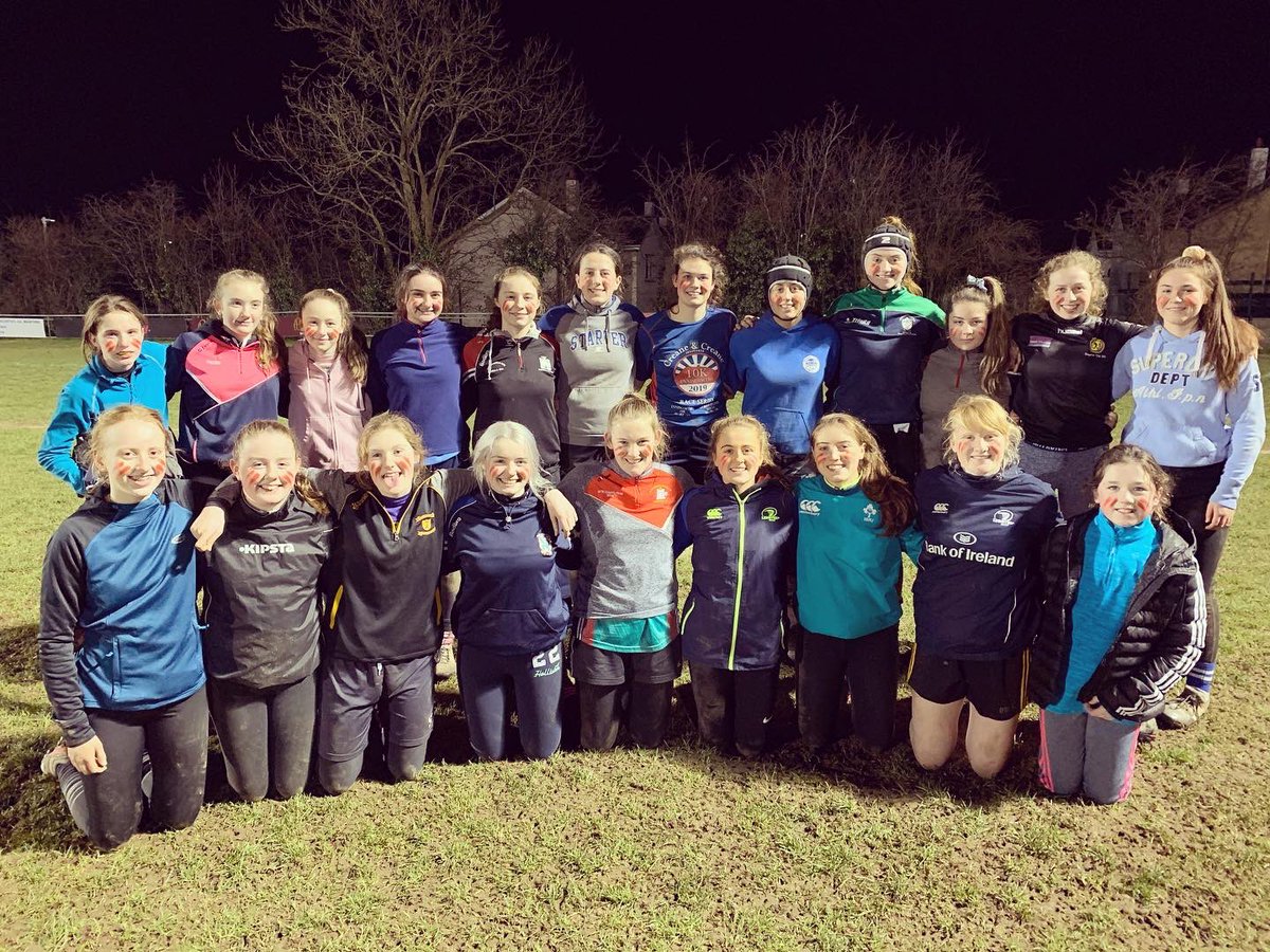 ScorthyRugby's tweet photo. Tonight we signed our @20x20_ie charter.
1. More girls playing rugby
2. Show more girls rugby on social media
3. More people sharing their attendance at games online
#ShowYourStripes #CantSeeCantBe
#Scorthy 🔴⚫️⚪️ https://t.co/r6pXwoUrcx