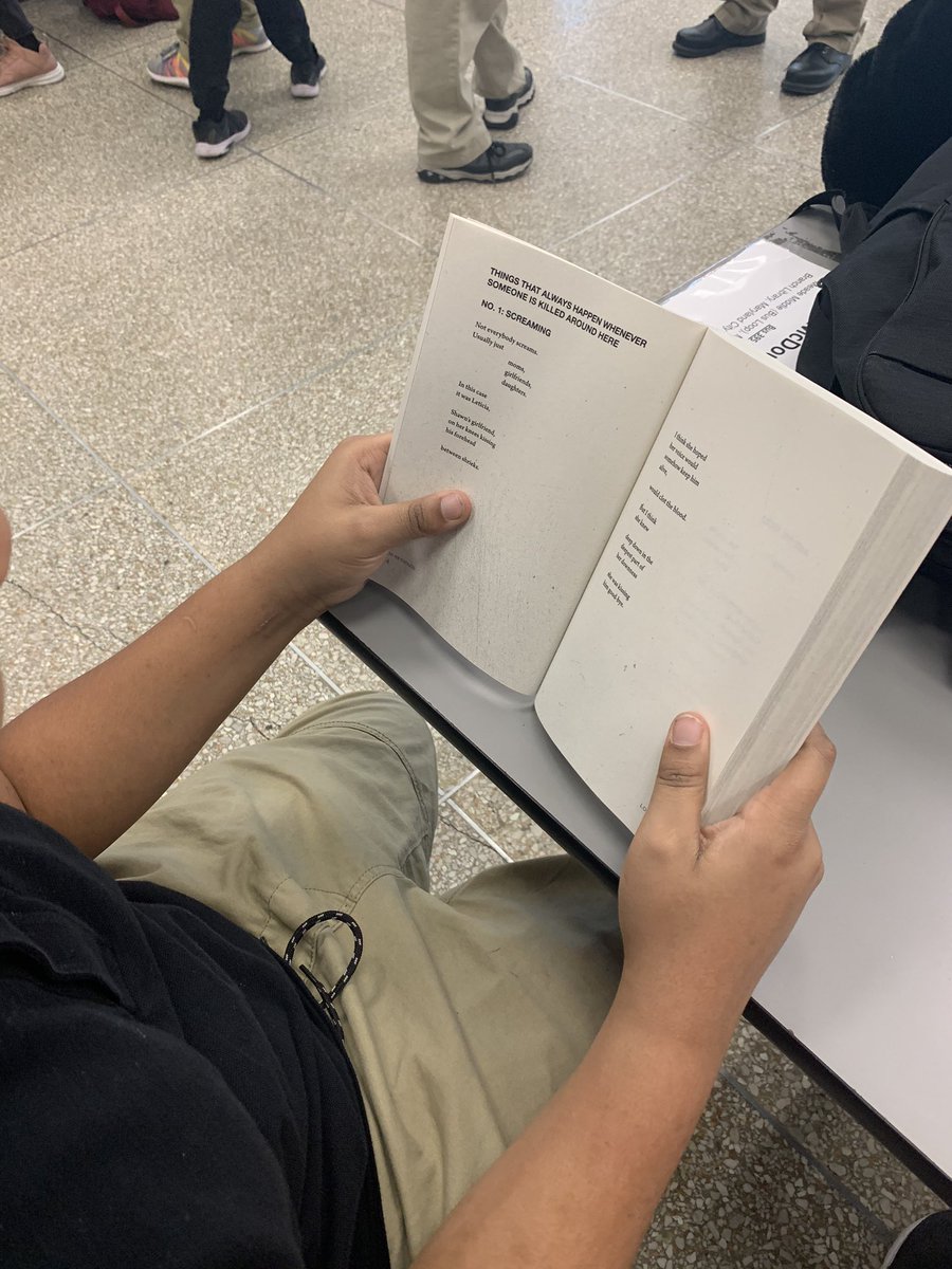 LinLibrarian's tweet photo. A couple of our students discovered Jason Reynolds!  @lindalelitcoach @LindaleLIT @JasonReynolds83 @PositivelyLMS @lindalelynx https://t.co/LZa2SS4nHX