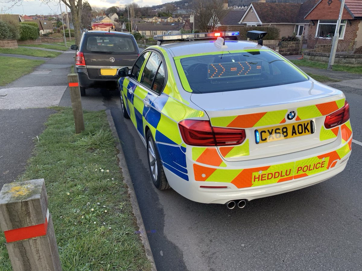 NWPRPU's tweet photo. Vehicle stopped in #Prestatyn as driver was disqualified, had no insurance and failed a roadside drug wipe testing positive for Cocaine. Further checks revealed driver was also wanted on warrant. Remanded for court in the morning #fatal5 #RT12 #RT16 https://t.co/xEtaJuAzSj