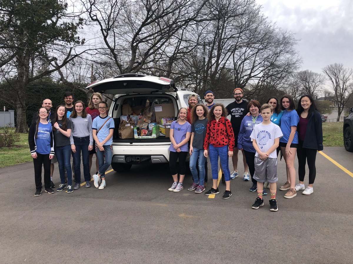 WestEndPTSO's tweet photo. Today was such a successful volunteer day we are doing it again tomorrow from 1-2pm. Please bring the donations below to our Bowling Ave loop near 440/ West End. Spread the word! #BetterTogether @EakinPTO @SylvanParkPTO @HillsboroBurros @PrincipalPelham @MetroSchools https://t.co/1qDKUwycxk