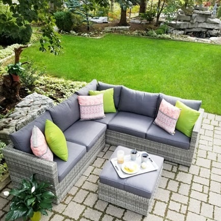 When the sun is shining you get those spring vibes and it feels so good! Common Spring, we are ready for you)
#spring #bringonspring #spingiscoming #springisontheway #sun #sunshine #springvibes #patio #dot_furniture #summer #nature