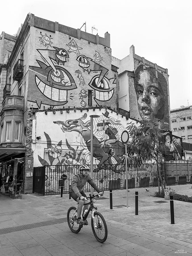 vitometodio's tweet photo. Graffiti - https://t.co/UdL0IhIlvp
#graffiti #rosalia #uriginal #bicicleta #bike #callejeando #streetphoto #streetphotography #bnw #bnw_city #urbanphotography #fotografiaurbana #streetshots #street #fotodecalle #streetphoto_bw #calle #blancoynegro #urbanstreet #blackandwhite https://t.co/kICiAN3Ode