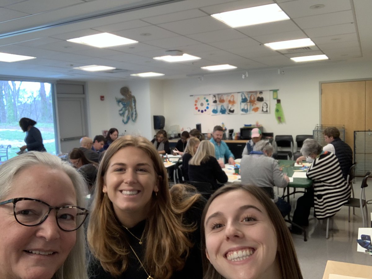 19thGrade's tweet photo. #CreativeConcentration #Art and #Reflection fun today with @Leadership_WS and the wonderful folks @CurateReynolda
Great day (and no grading) https://t.co/5YGqNPYtca