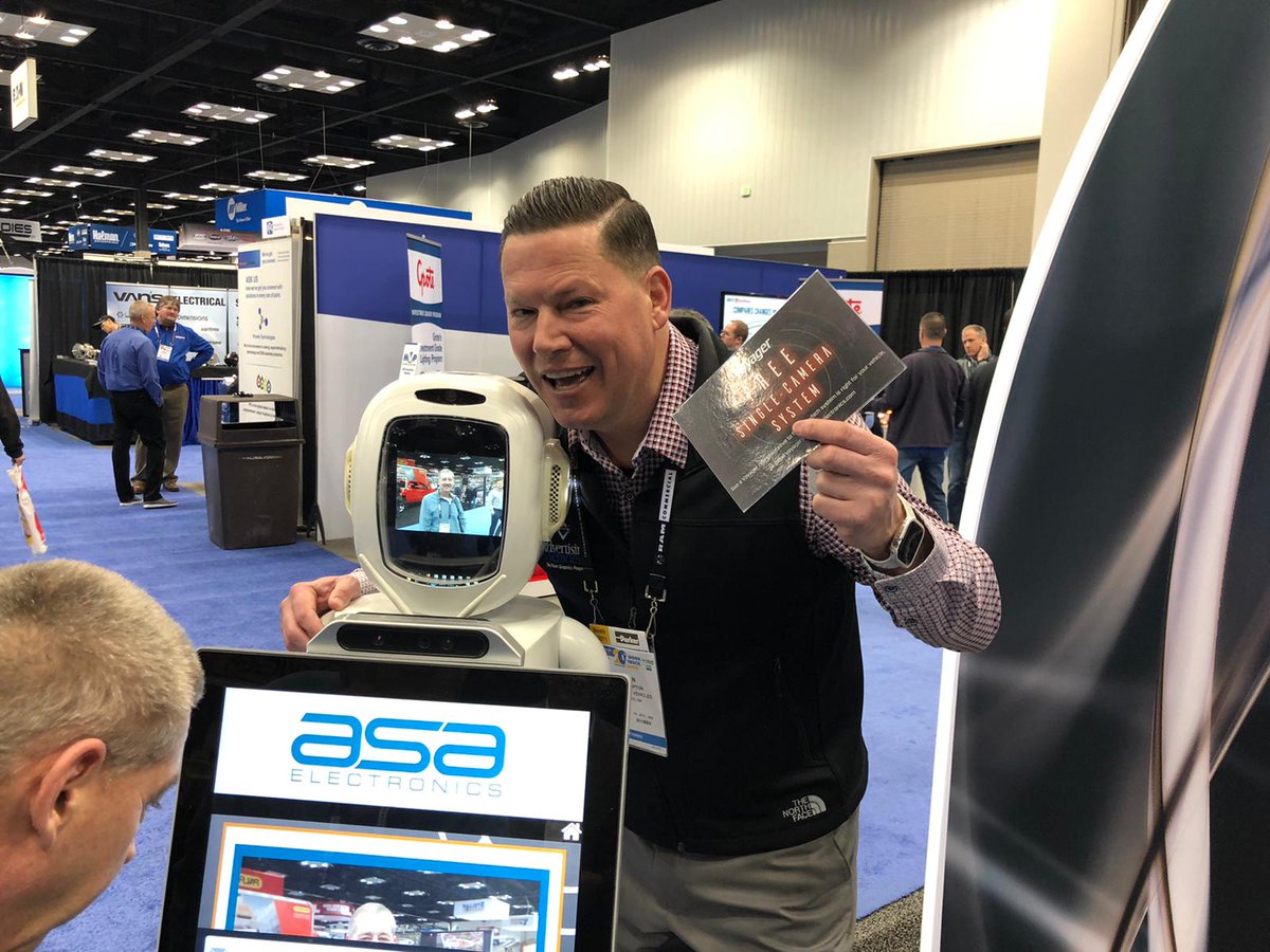 ARS_Robots's tweet photo. Tracey the robot is at the Voyager and ASA Electronics booth at the 20th Annual Work Truck Show! Giving out some amazing prizes so be sure to find her. #worktrucks20 #worktruckweek https://t.co/aR2bDaMr58