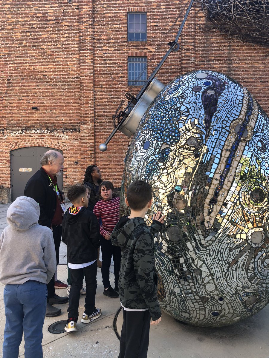 CarneyElemART's tweet photo. STEAM, Literacy and Environmental Consciousness. Third graders expanded their imaginations @TheAVAM @CarneyElem @visualartsbcps https://t.co/ZpAo9aRFio