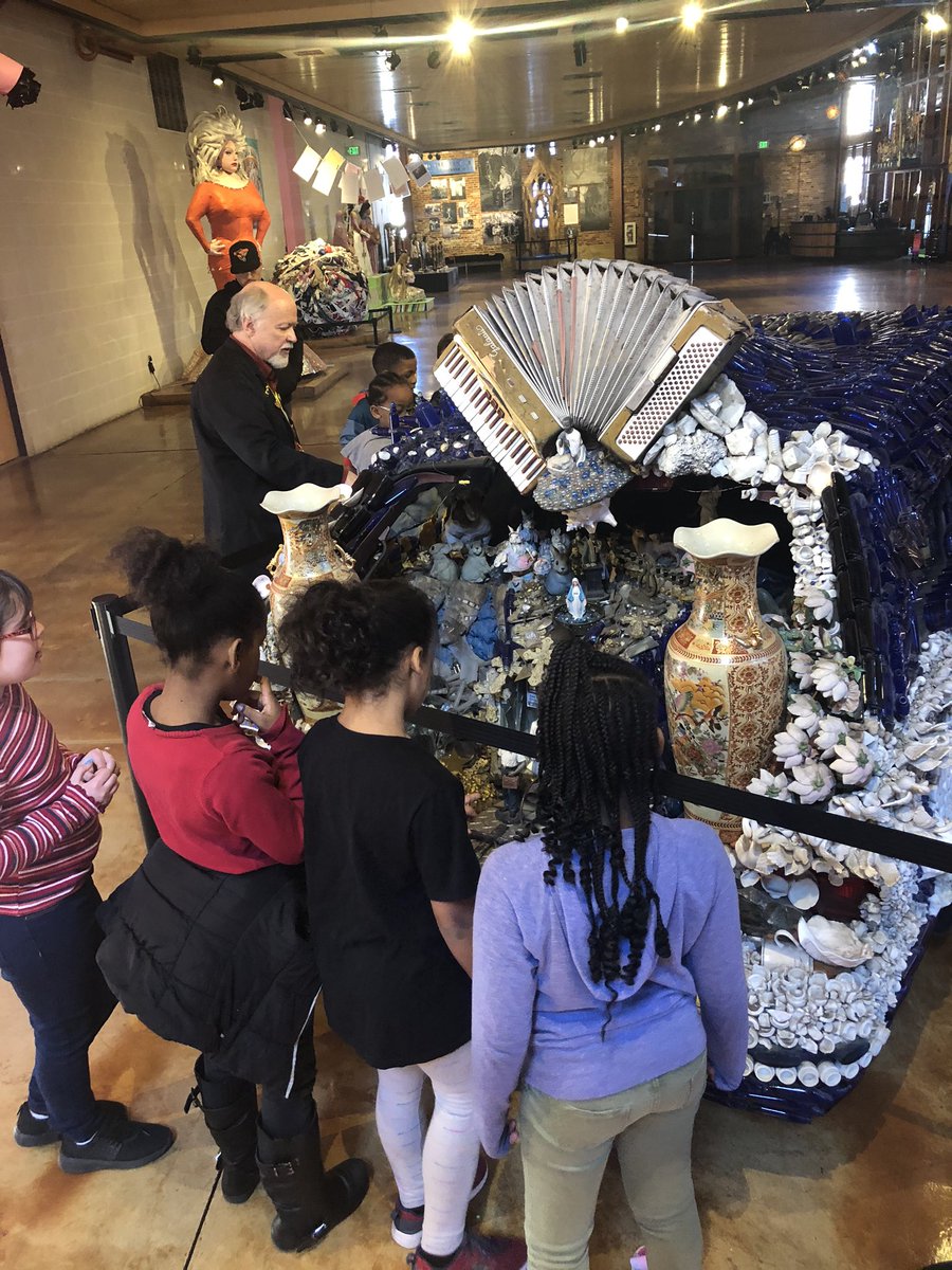 CarneyElemART's tweet photo. STEAM, Literacy and Environmental Consciousness. Third graders expanded their imaginations @TheAVAM @CarneyElem @visualartsbcps https://t.co/ZpAo9aRFio