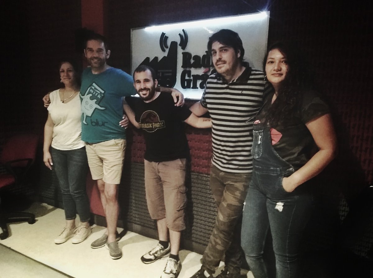 RCIRadioOk's tweet photo. #ElProgramaPasado 📆✔
Nos visitó @licpyterson al estudio de @RadioGrafica893 📻
Estuvimos hablando sobre el lanzamiento de su primer disco #DeAhoraEnMas 💿 y todo lo que la banda tiene preparado para este 2020 🎸 https://t.co/8AerkPlXUR