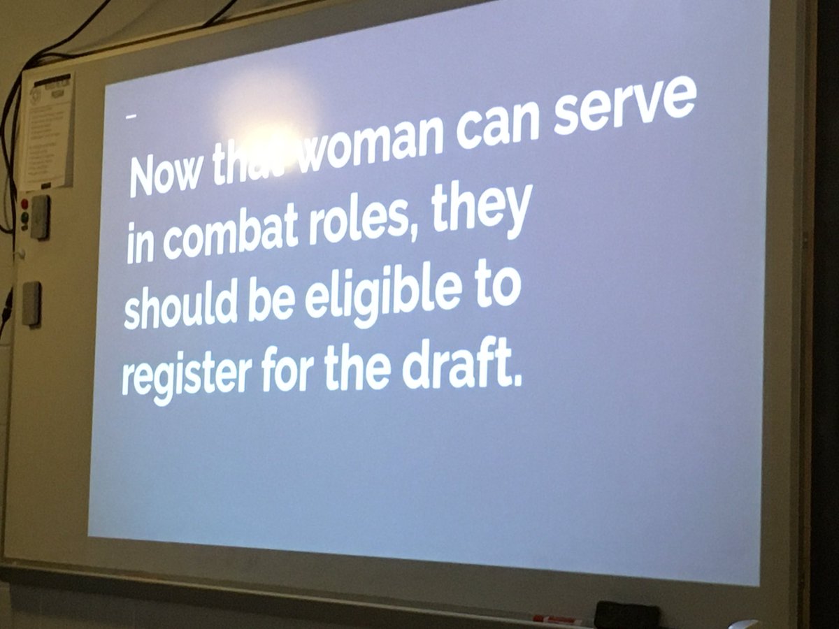 henryjess3's tweet photo. Credible Sources unit in Hon 10 English culminates in presenting  on research &amp; fielding (sometimes difficult)questions from the audience @ms_yearsley @EtownAreaHS #rigor&amp;relevance #lifereadylearners https://t.co/JDskWuCq7J