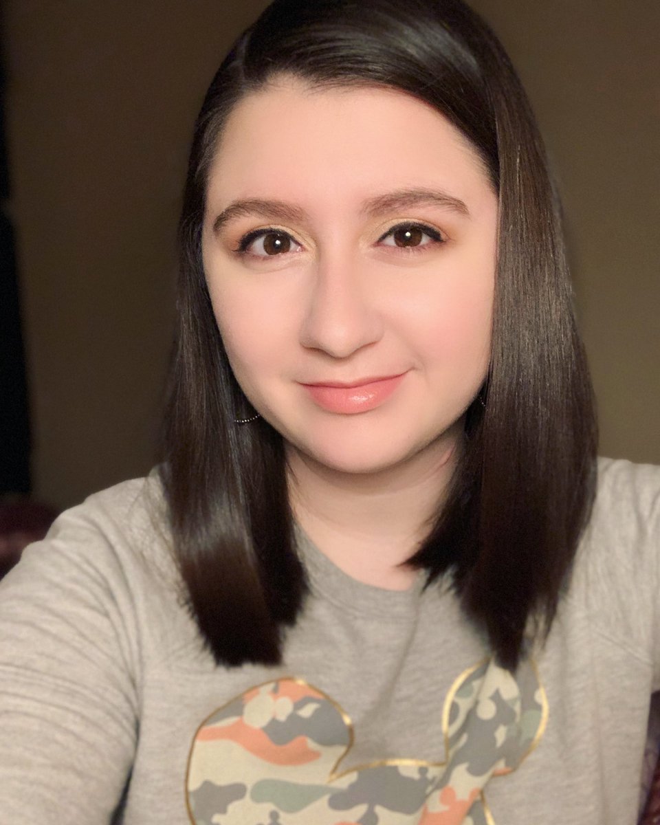 Larissanicole28's tweet photo. Literally @tartecosmetics is one of my absolute favorite companies! They create such quality cosmetics and they look amazing on every time #tarte #makeup #greatquality #neutrallook #MakeupAddict https://t.co/h1bb4Cyv7z