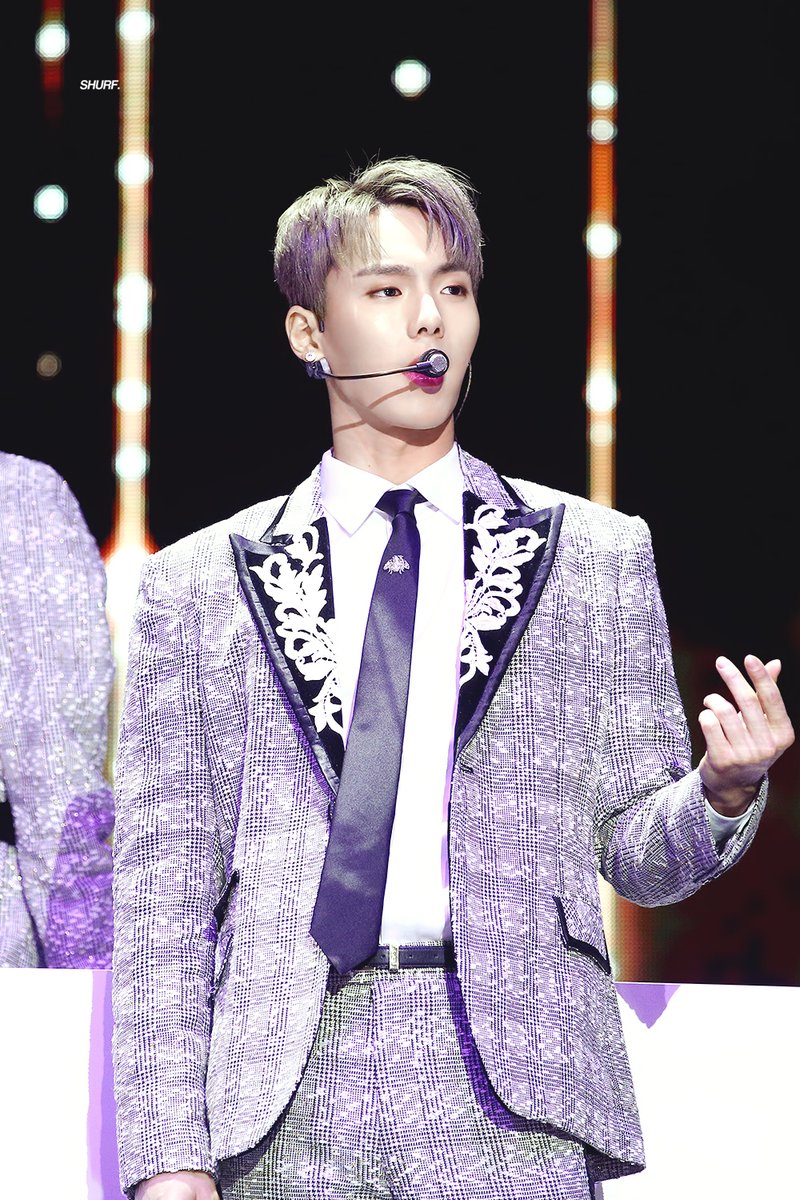 200105
I'ma fly 'round the whole world to find you
#몬스타엑스 #MONSTA_X #셔누 #SHOWNU 

bit.ly/2PM7R4R
bit.ly/38nDOXC