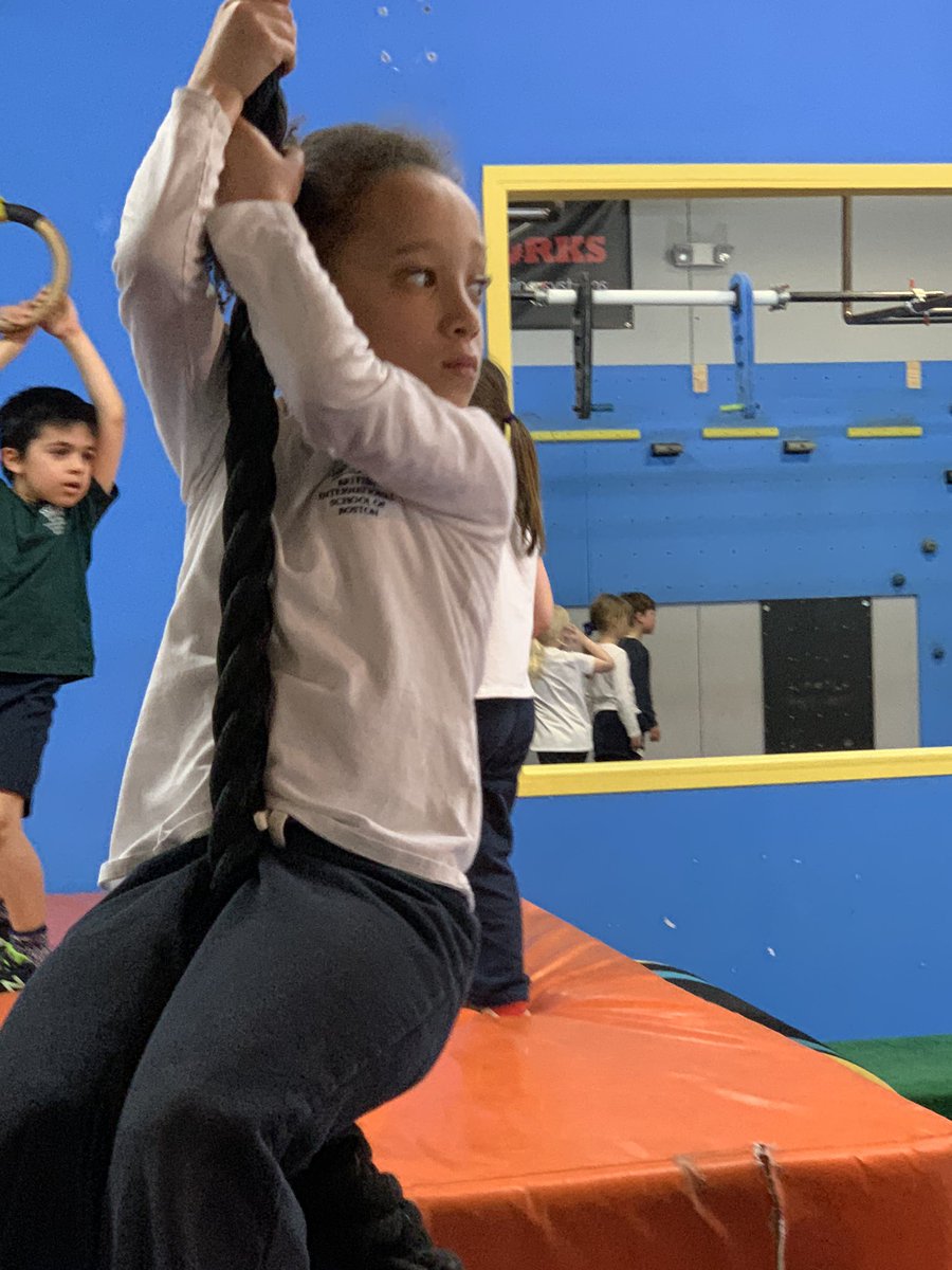 bisbyear1's tweet photo. #ninjawarriors having fun! https://t.co/HRzxQXOBFI