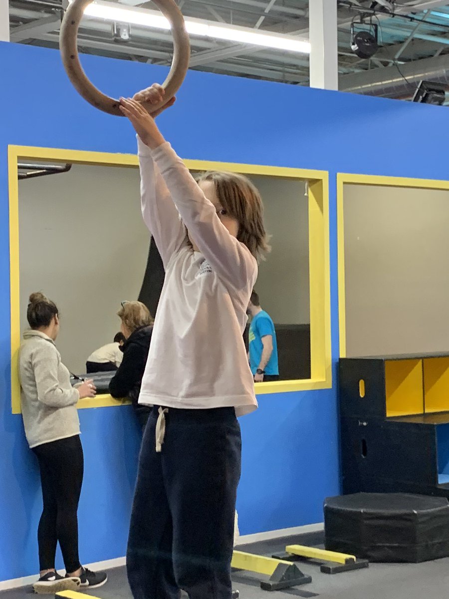 bisbyear1's tweet photo. #ninjawarriors having fun! https://t.co/HRzxQXOBFI