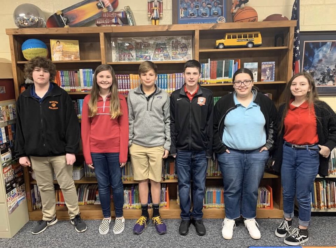 GleasonSchoolTN's tweet photo. Congratulations to our junior high students recognized as "Citizens of the 4th Six-Weeks."  These students were awarded a certificate of achievement, along with a free movie pass to the Parisian Theater. https://t.co/bIv4jaMpRB