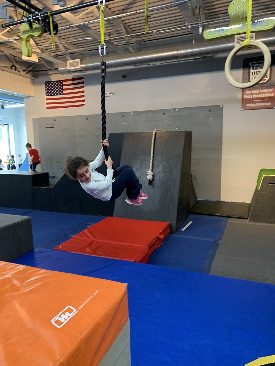 bisbyear1's tweet photo. #ninjawarriors having fun! https://t.co/aAMCp5LLo0