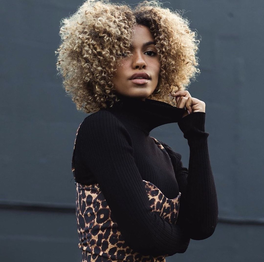ShopLuvB's tweet photo. Style &amp; Comfort does exist 🖤 Style inspo from @kamrinwhite in the winter weather staple To The Top Turtleneck Bodysuit #LuvB https://t.co/ktOjnDYTXB