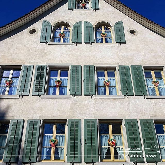 Haus mit Herz ❤
.
Congrats!
.
★ Visit Rapperswil Feature ★
Picture by - @i_love_rapperswil
Selected by - <a href="/sergioshootz/">Sergio Navarro</a>
.
Show ❤👏 to the original post as well, thanks!
.
For a chance to get featured follow <a href="/visitrapperswil/">Visit Rapperswil</a> and tag #rapperswil or #… ift.tt/2PM8ECR