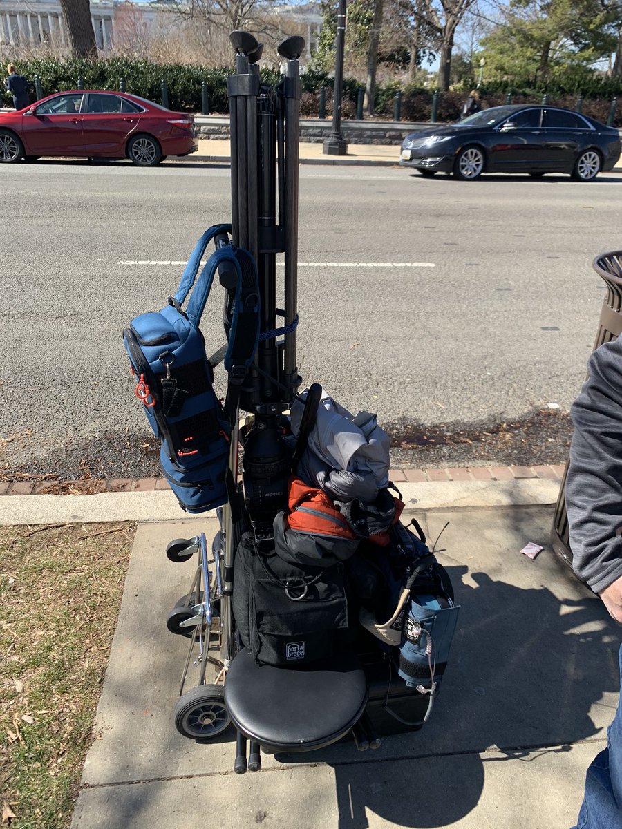 jackiefell's tweet photo. That’s a wrap for us. #AllPackedUp Glad we traveled light. #reportinglife https://t.co/NFIHiBO0m6