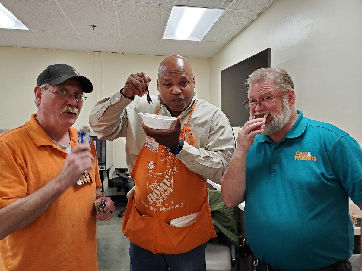 Sonya Skinner (@sonyask70264893) on Twitter photo 0804 celebrating 465 days safe with a ice cream party!!! Awesome job! @RyanHallTHD804 <a href="/frblackwell2/">frblackwell</a> <a href="/KochBkoch/">Bobbie Koch</a> <a href="/misshd03/">Megan A. Coleman</a> <a href="/AngelaWires/">Angela Wires</a> 0804 celebrating 465 days safe with a ice cream party!!! Awesome job! @RyanHallTHD804 <a href="/frblackwell2/">frblackwell</a> <a href="/KochBkoch/">Bobbie Koch</a> <a href="/misshd03/">Megan A. Coleman</a> <a href="/AngelaWires/">Angela Wires</a>