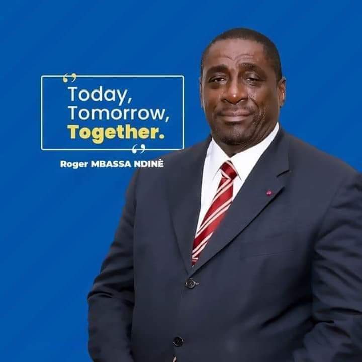 #237Vote
Roger MBASSA NDINE est déclaré premier Maire élu de la Ville de Douala. Il remplace Fritz Ntone Ntone, dernier Délégué du gouvernement.