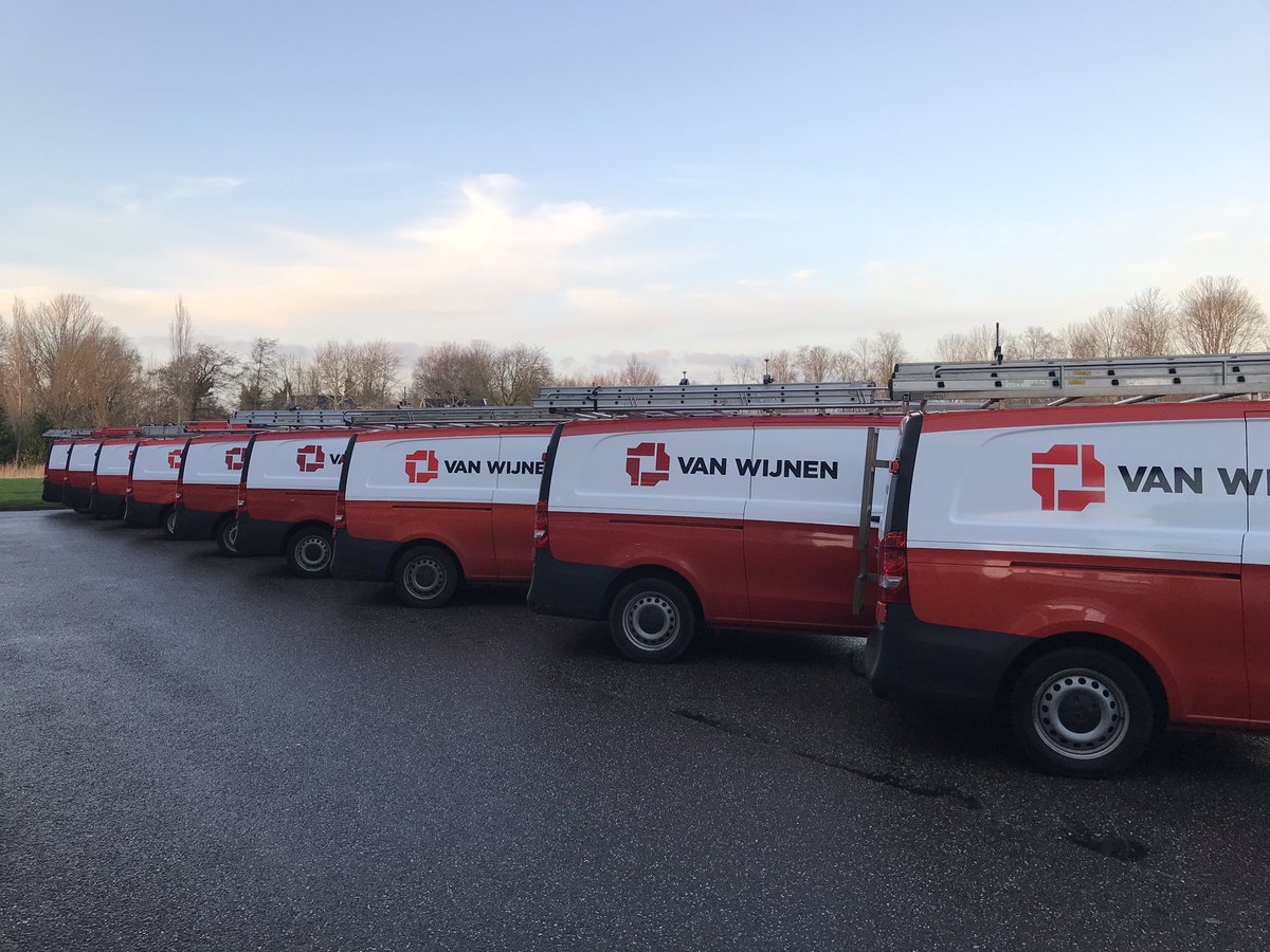 FetzeF's tweet photo. Vastgoedbeheer Heerenveen op bezoek @RaadsmaBV  Dokkum https://t.co/JcW9PbGUKW