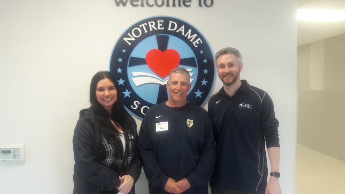 Loved having several teachers from <a href="/jesuitdallas/">Jesuit Dallas</a> tour today to see our amazing school and how much help our student volunteers from Jesuit are every Wednesday!
#NoLimitsJustPossibilities