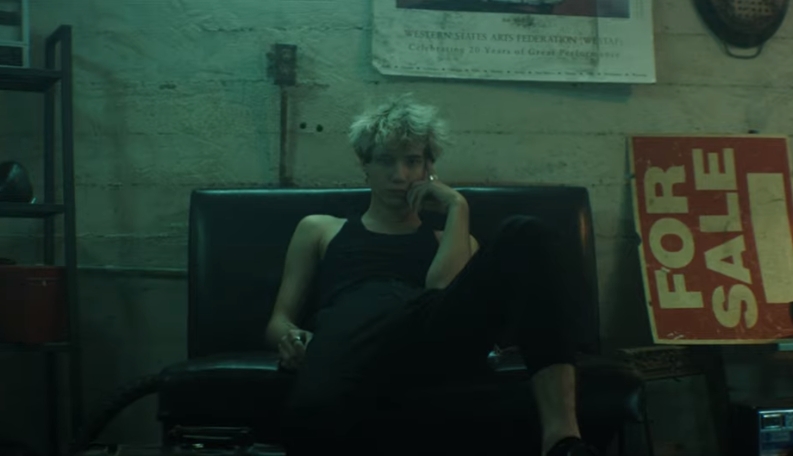 CardanGirl's tweet image. Я так сильно горжусь Джейденом, я просто весь клип сидела затаив ды[ание и с мурашками по коже от его голоса #Comatose