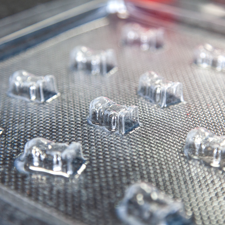 MatterHackers's tweet image. Whether you want to #thermoform big or small items, we have the machines and materials you need to #prototype and produce end-use parts for your #packaging, #molds, or personal hobby. See all the #vacuumformers, materials, and accessories here: matterhackers.com/r/7lo7IA