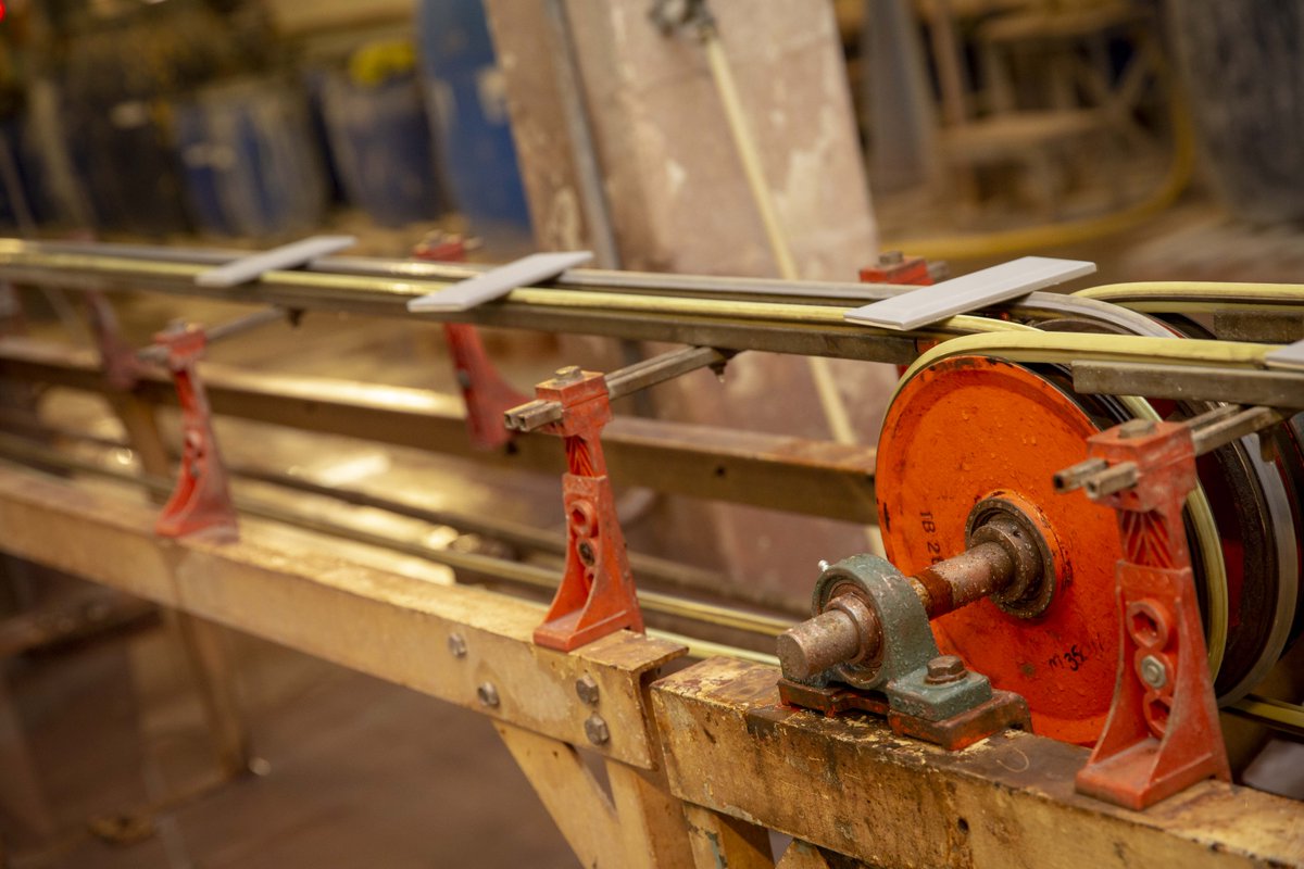 H&E Smith Ltd tweet media