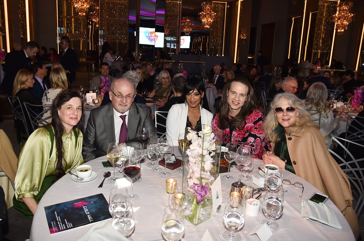 Guild Hall Academy Of The Arts Achievement Awards 2020 <a href="/GuildHall/">Guild Hall</a> #GuildHall #AcademyoftheArts #AchievementAwards @ABFalecbaldwin <a href="/SalmanRushdie/">Salman Rushdie</a> #KristinEberstadt #AndreaGrover #AlecBaldwin #EliseTrucks #TarynSimon #SalmanRushdie #RachelElizaGriffiths #JordanRoth #BlytheDanner