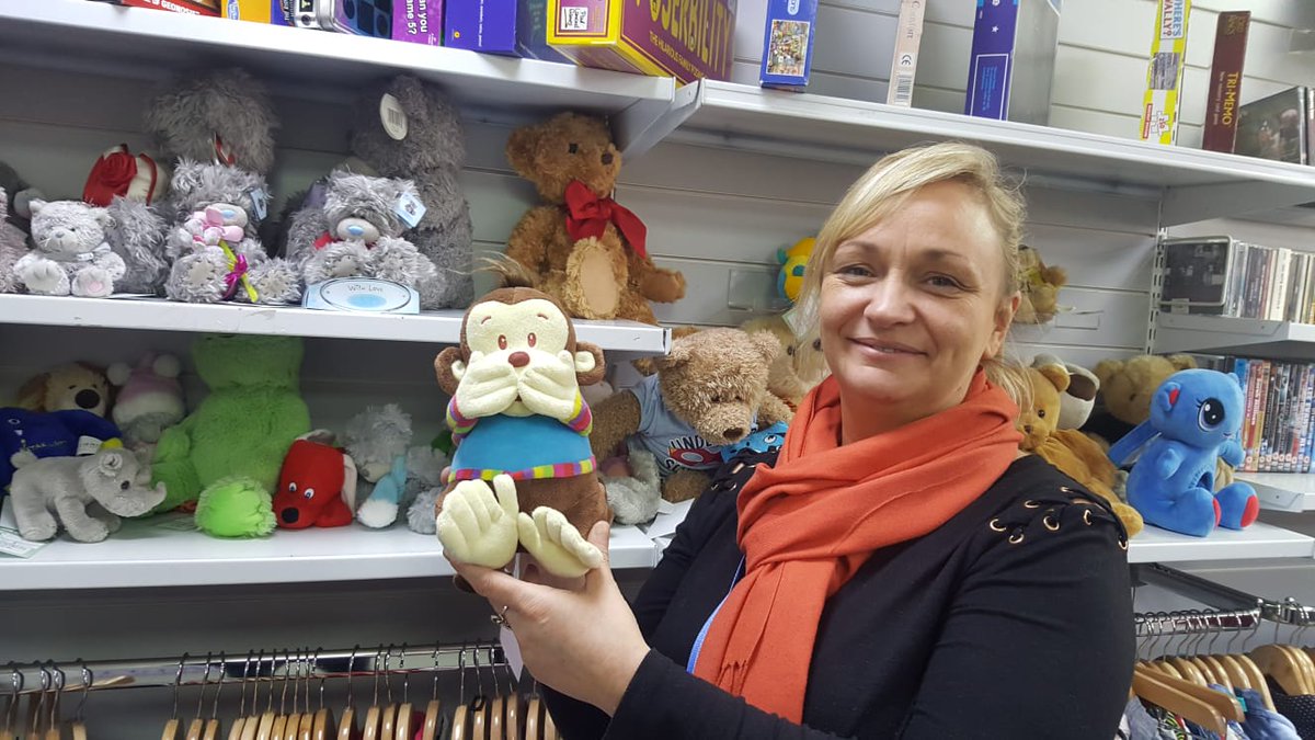 Truly_Trident's tweet photo. Another great day volunteering in the world of retail. Today we've been in Cottingham at the @Dove_House shop.
Thanks for taking us at such short notice :-)
#trulytrident #tridentvolunteering #tridentgivingback #tridentclosetoourhearts https://t.co/sLu2mmHqt9