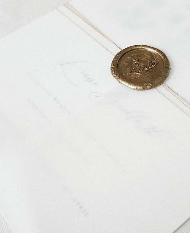 - Refocus -

Soft vellum wrapped around delicate deckle paper.

Some of my designs are deeply set in a classic sensibility; significantly soft in style. I love a romantic suite with details that are timeless.

When there's so much noise and confusion aro… ift.tt/39przv4