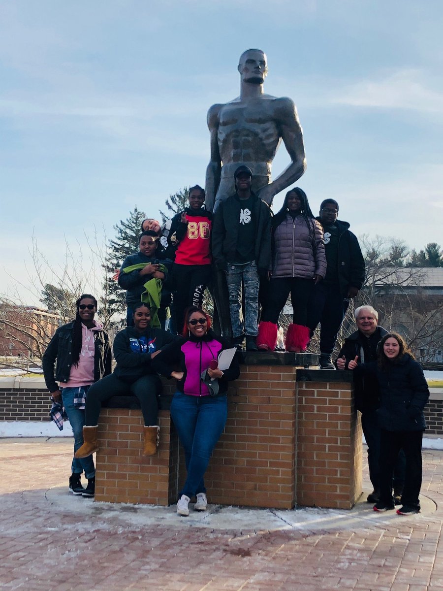 pingreefarms's tweet photo. Sunday during and after the MSU Lady Spartan Game https://t.co/0KEVuFx5L2