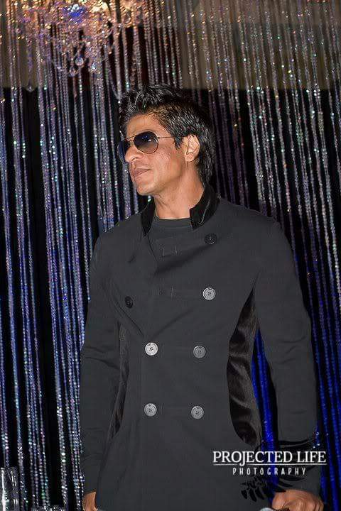 doaaa9351's tweet photo. #IIFA2011
#ShahRukhKhan @iamsrk https://t.co/PuP9ffVSlF