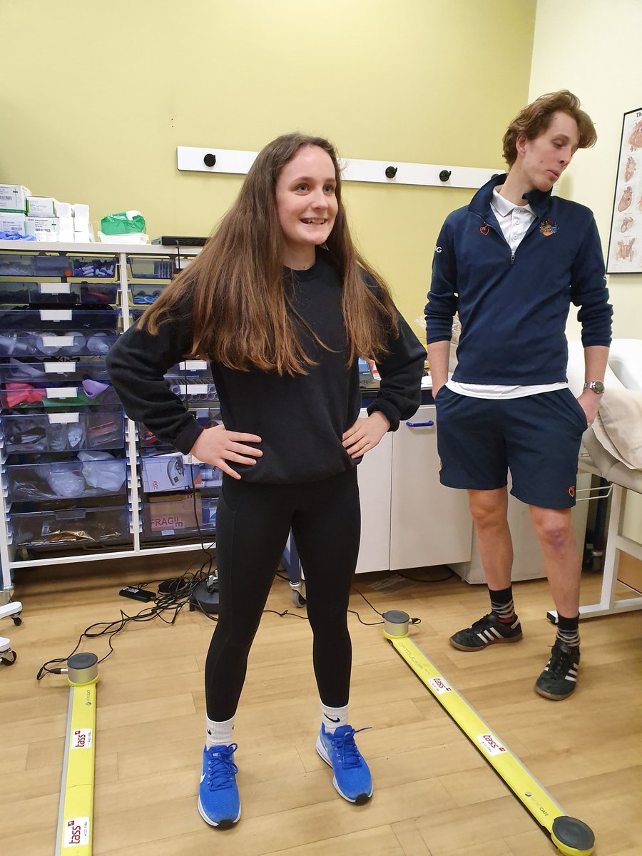 SJPEDept's tweet photo. Big thanks to @SurreyHPI for a fantastic workshop! Our @StJohnsSurrey A-level pupils loved carrying out a number of testing! Well done to Holly for scoring "superior" in her VO2 Max Test! #TeamPE #ThisIsSportsScience #ActiveLearning https://t.co/lUwiVAaXG6