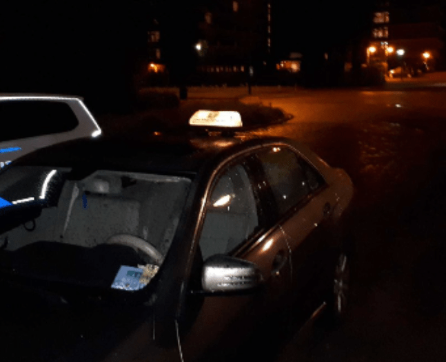 OVERVALLER (35) SCHIEDAMSE TAXICHAUFFEUR AANGEHOUDEN..