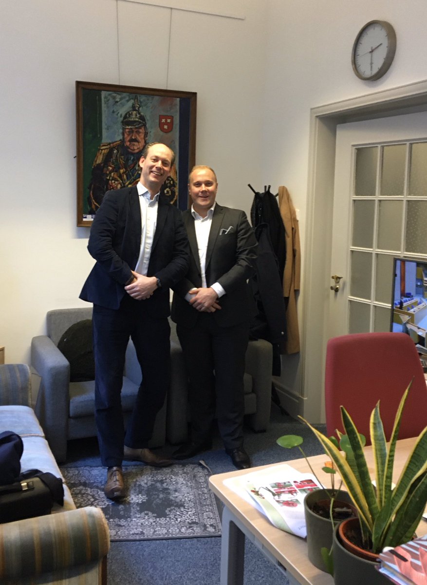 Esmeralda Huizen tweet media