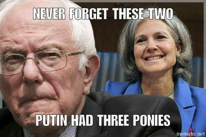Jerovn's tweet image. En dat is een hele foute !

Bernie bij Obama was de dag dat de Trump Tower Meeting plaats vond met Russische spionnen.

Obama vertelde Hillary te steunen.

Bernie ging daarna nog weken door.

#SplitTheVote 

😎