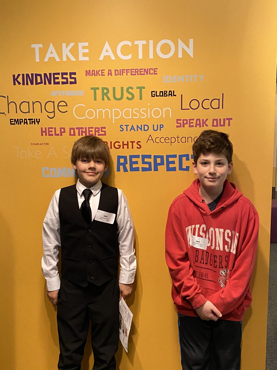 wlarsen35's tweet photo. An incredible day @ihmec with our 5th grade students! #takeastand #ihmsld #RaviniaRocks #112Leads @MrJ_Ravinia_PE https://t.co/UGHQMTDZp9