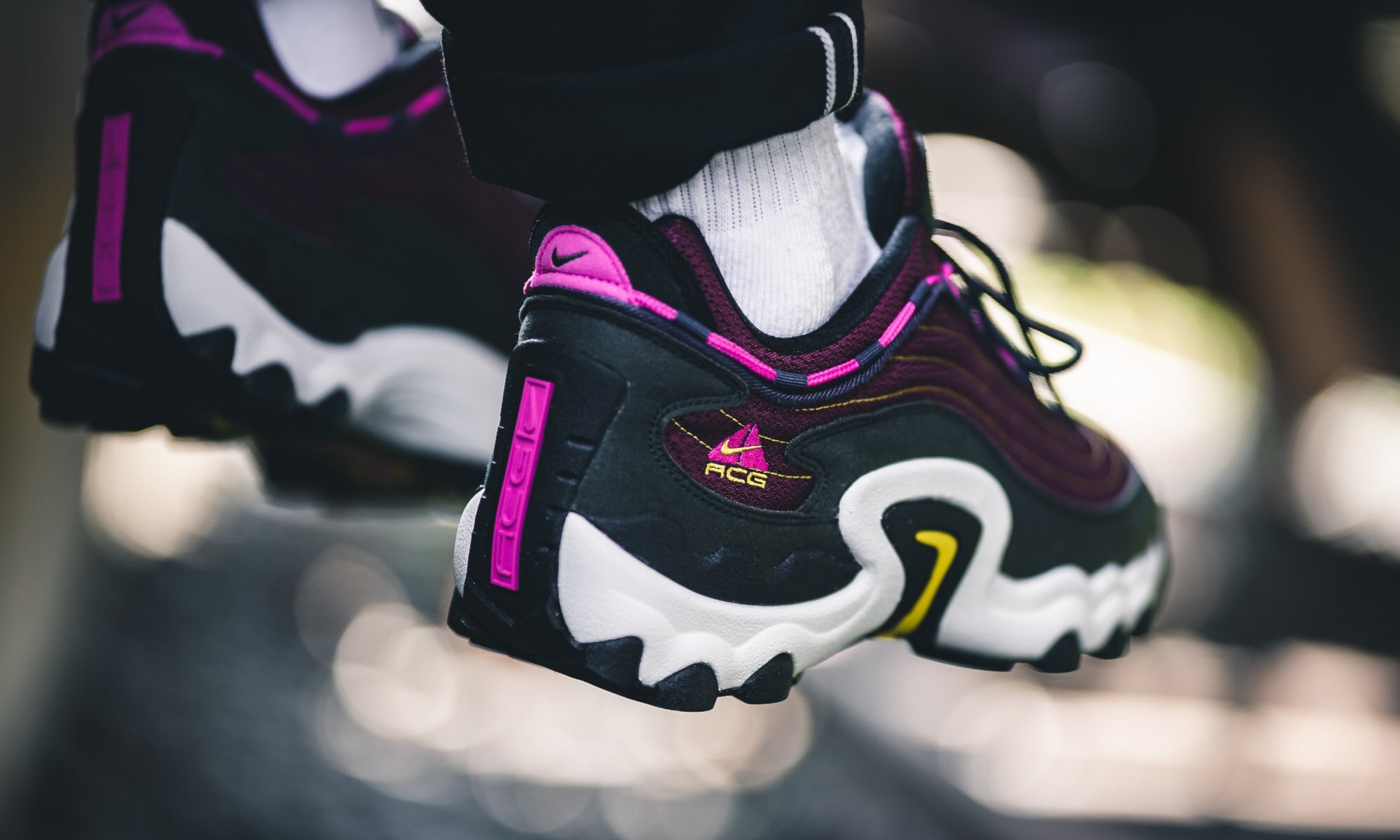 air skarn vivid purple