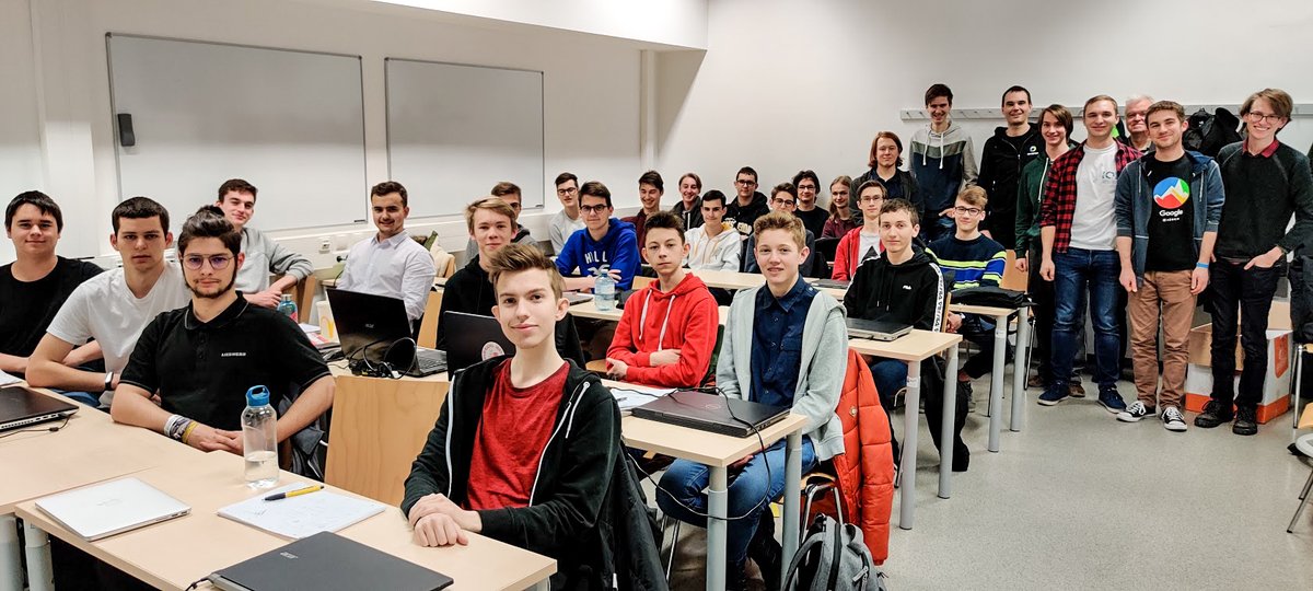Dynatrace's tweet photo. #Dynatrace is honored to be one of the main sponsors of the National Olympiad in Informatics. Last week, the first training camp took place at the TU Wien and @fdorfbauer, Lab Lead at #DynatraceVienna had a chance to meet the #futuredevs at the #dynaday! https://t.co/9lKloS6JQ5
