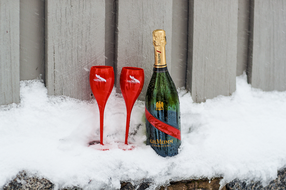 GHMUMM's tweet photo. Perfectly chilled. Will you raise a glass with us?
#Mumm #Mumm2020 https://t.co/0xfVOmKQTW