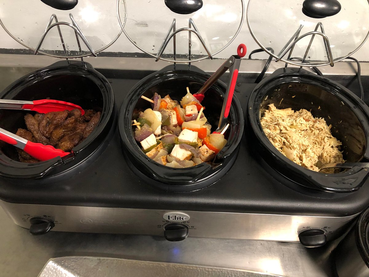 The_Bentils's tweet photo. Lunch time!  

#atthebentils #commercialkitchen #rentourkitchen#fellowship #artgallery #eventspace #eventplanner #AtTheBentils #blackownedgalleries #blackowned #blackownedkitchen #blackownedeventspace #stlblackowned https://t.co/PdVr3EWfIy