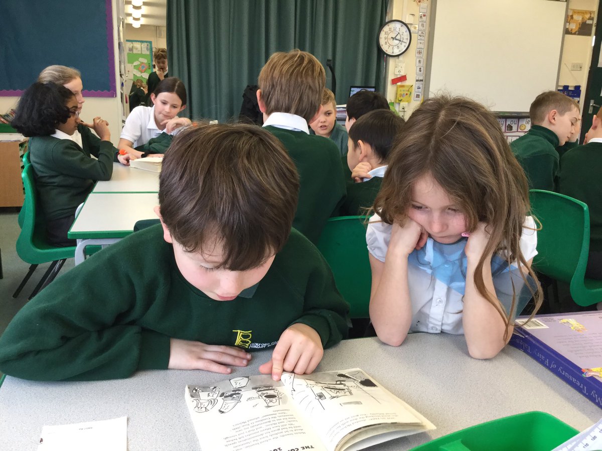 TickfordPark's tweet photo. Reading mix-up! Today, Emerald joined Diamond class for some paired reading The children all took it turns to share their book and a wonderful time was had by all! #TP4reading #TPdiamond #TPemerald #TPbookweek https://t.co/31RctKe6Rj